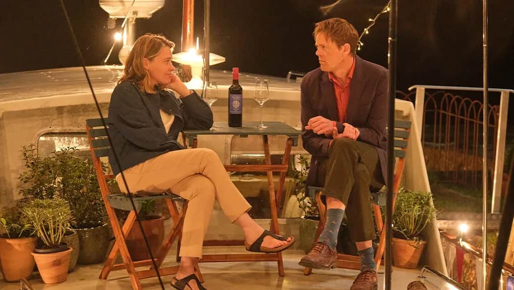 Z ilu odcinków składa się serial Śmierć z dala od palm? Zobacz sezon 1