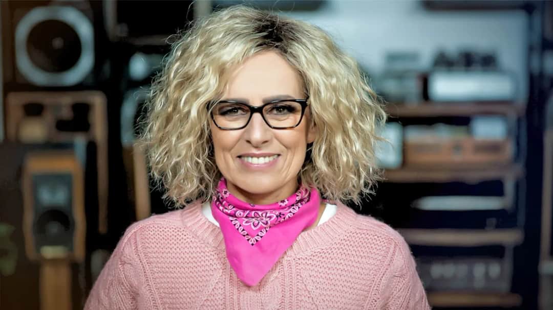 Kryptonim Polska - łączny czas seansów i liczba odcinków serialu VOD